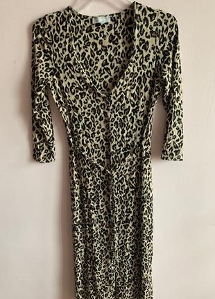 Трендовое леопардовое платье/халат из вискозного трикотажа7 фото