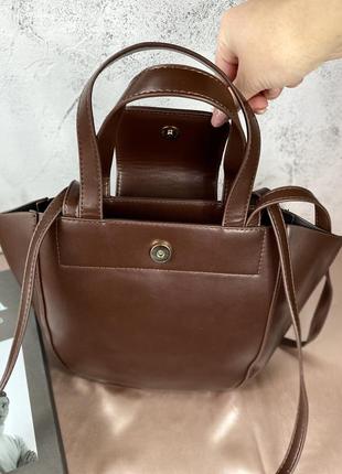 Сумка шоколадна кросбоді стильна жіноча сумочка8 фото