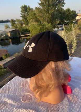 Кепка under armour