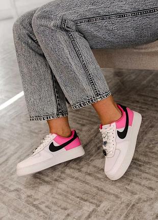 Стильні та яскраві air force