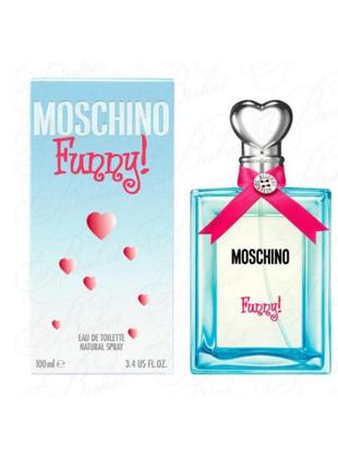 Moschino fanny!