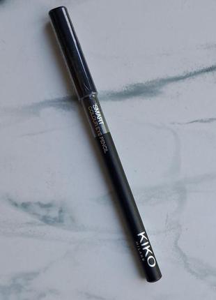 Олівець для очей kiko smart colour eye pencil у відтінку 06 metallc garnet brown