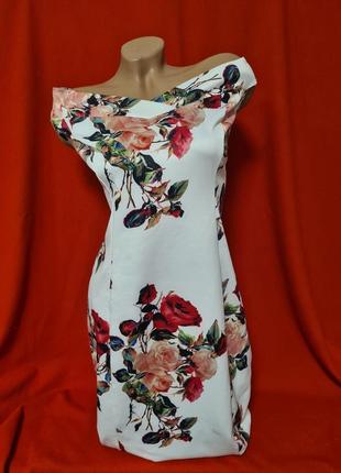 Элегантное облегающее платье от venus в цветочный принт4 фото