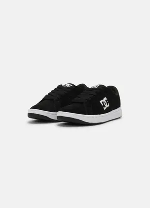 Кроссовки dc shoes2 фото