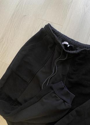 Спортивные штаны со шнурком2 фото