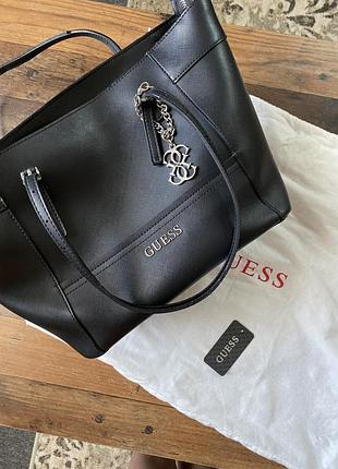 Оригинальная чёрная сумка guess delaney small classic