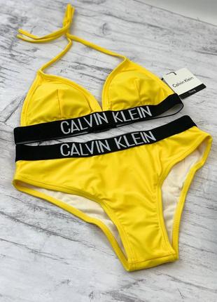 Купальник calvin klein  - s размер