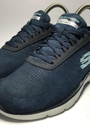 skechers lite weight