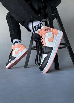 Кроссовки nike air jordan 1 retro white black pink