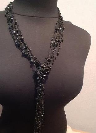 Продам намисто з безлічі павутинок чорне