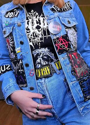 Кастомная джинсовая куртка ,металл ,рок ,nirvana ,mayhem, grunge8 фото