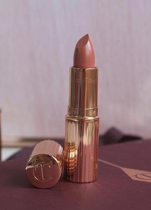 Кремовая помада для губ charlotte tilbury bitch perfect
