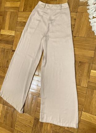 Брюки палаццо бежевого цвета