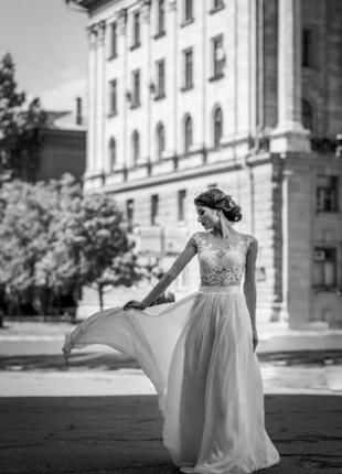 Невероятной красоты свадебное платье3 фото