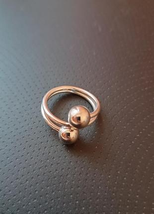 Регулируемое кольцо поцелуйчик стрелинговое серебро 9253 фото