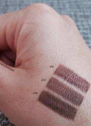 Олівець для очей  kiko smart colour eye pencil у відтінку 05 matte brown7 фото