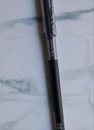 Карандаш для глаз kiko smart colour eye pencil в оттенке 05 matte brown