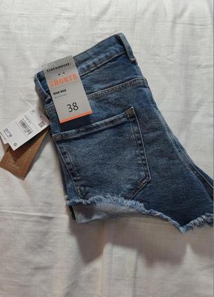 Жіночі джинсові шорти c&a, розмір s8 фото