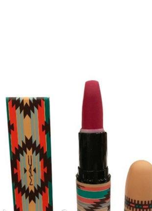 Губна помада mac lustre lipstick rouge a levers2 фото