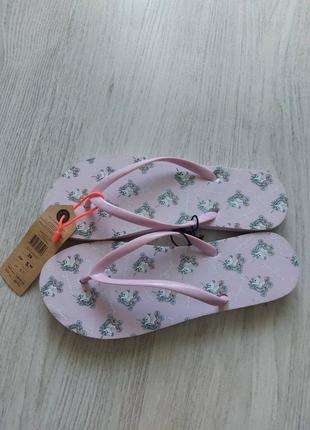 Фирменные вьетнамки/шлепки tally weijl 39р.