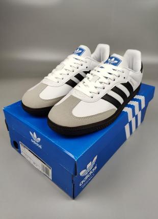 Adidas samba