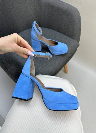 Блакитні голубі світло сині туфлі босоніжки на масивному каблуку