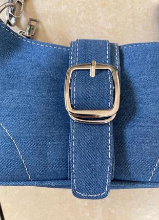 Сумка багет джинсова із срібною фурнітурою7 фото