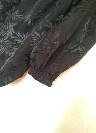 Принтовая черная блуза вискоза бренда marks & spencer, р 145 фото