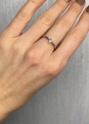 Серебряное кольцо с бриллиантом b056-10 размер:18.5;5 фото