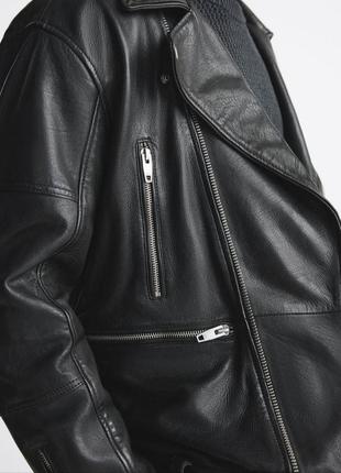 Шкіряна куртка zara  у байкерському стилі  чорного кольору7 фото