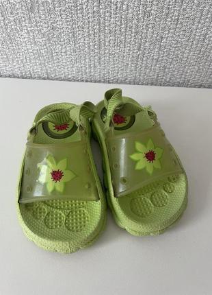 Детские шлепки