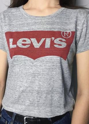 Женская футболка levis оригинал р s