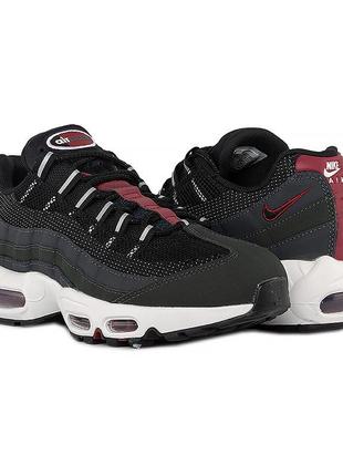 Чоловічі кросівки nike air max 95 essential комбінований 46 (dq3982-001 46)