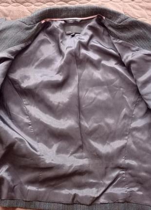 Стильный серый пиджак, официально деловая одежда6 фото