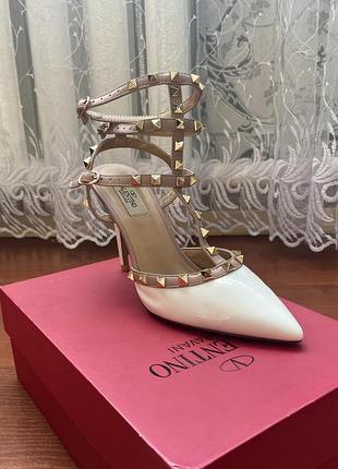 Босоножки (туфли) valentino