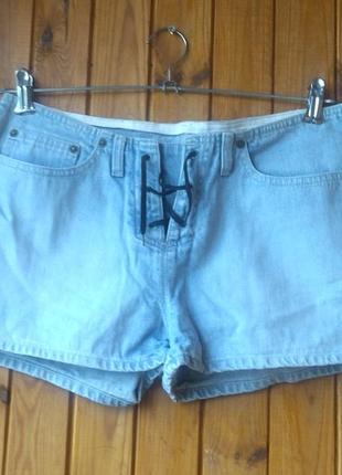 Шорти