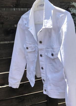 Джинсовая куртка итальялия s размер2 фото
