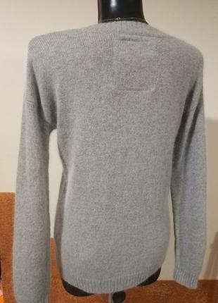 Фирменный стильный качественный натуральный свитер джемпер.4 фото