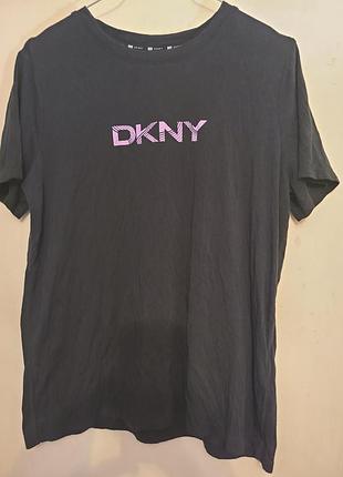 Футболка dkny.