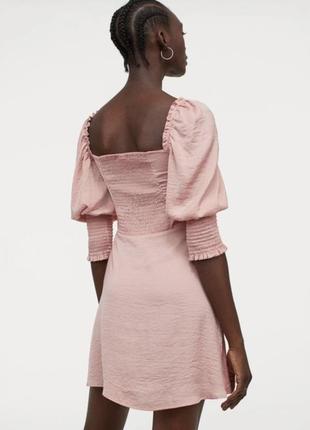 Нежное розовое сатиновое платье h&m2 фото