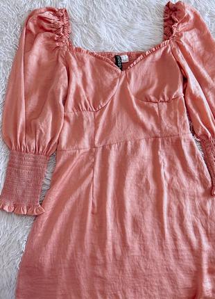 Нежное розовое сатиновое платье h&m10 фото