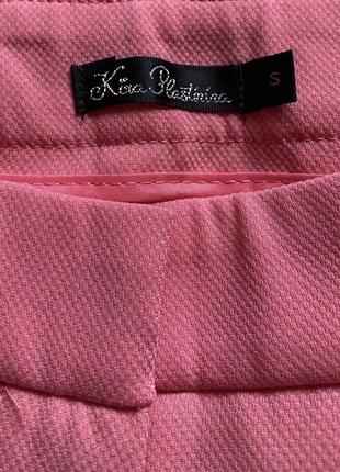 Стильные брюки kira plastinina, розового цвета, размер s10 фото