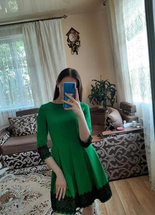 Зеленое платье4 фото