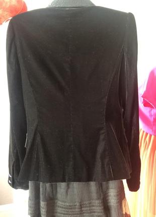 Черный велюровый оригинальный дизайнерский жакет пиджак с пуговицами swarovski6 фото