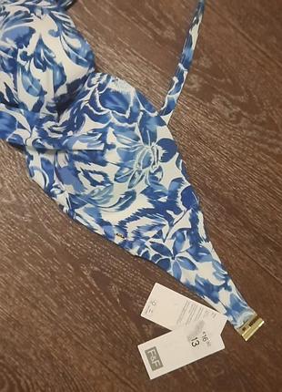 Брендовый новый красивый верх купальника р.34 dd / 75 dd от f &amp; f косточки, поролон