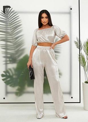 Роскошный серебристый костюм плиссе элегантный праздничный комплект кроп топ с открытыми плечами рукава фонарики на резинке прямые брюки штаны палаццо
