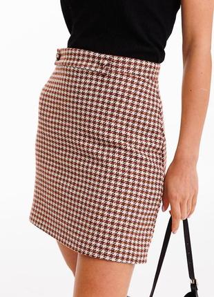 Женская короткая твидовая юбка в гусиную лапку1 фото