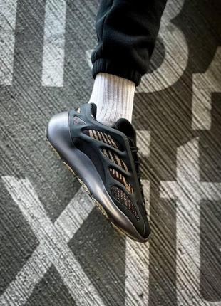 Мужские легкие кроссовки адидас adidas yeezy 700 черные с коричневым