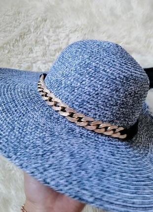Пляжная шляпа с широкими полями и украшением цепочкой плетенки2 фото