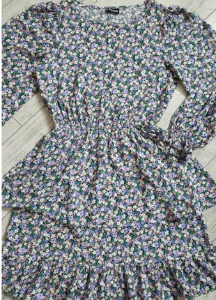Стильное платье из натуральной вискозы в цветочный принт pieces2 фото